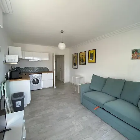 06at2 - Cosy Seaside T2 Ideally Located أنتيب